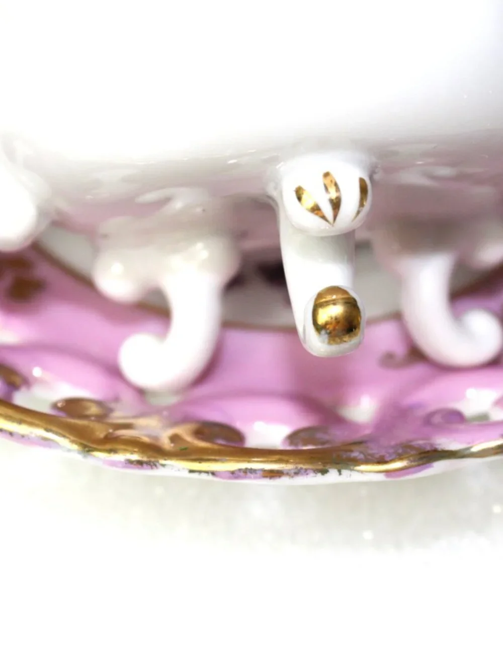 Vintage Christmas Deer, Bottle Brush Trees, Pinkmas, Royal Sealy Teacup, Shabby